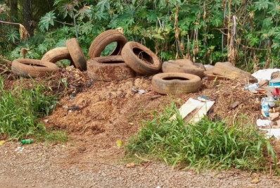 Secretaria de Meio Ambiente de Cantagalo recolhe pneus usados