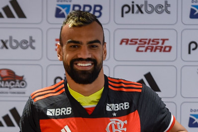 Perto dos 100 jogos, Fabrício Bruno celebra renovação com o Flamengo