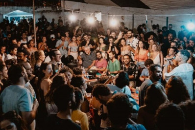 Roda de samba no Centro promove o combate à transfobia