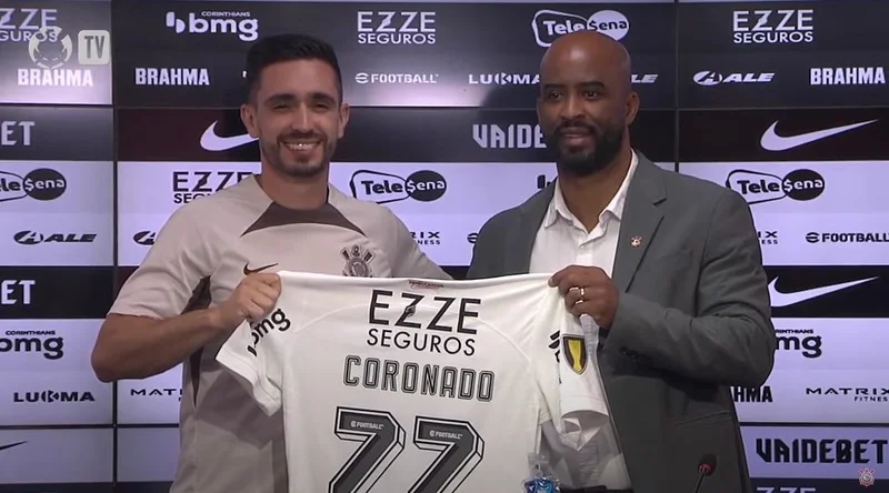 Igor Coronado &eacute; apresentado no Corinthians: ‘Vou justificar porqu&ecirc; me contrataram’