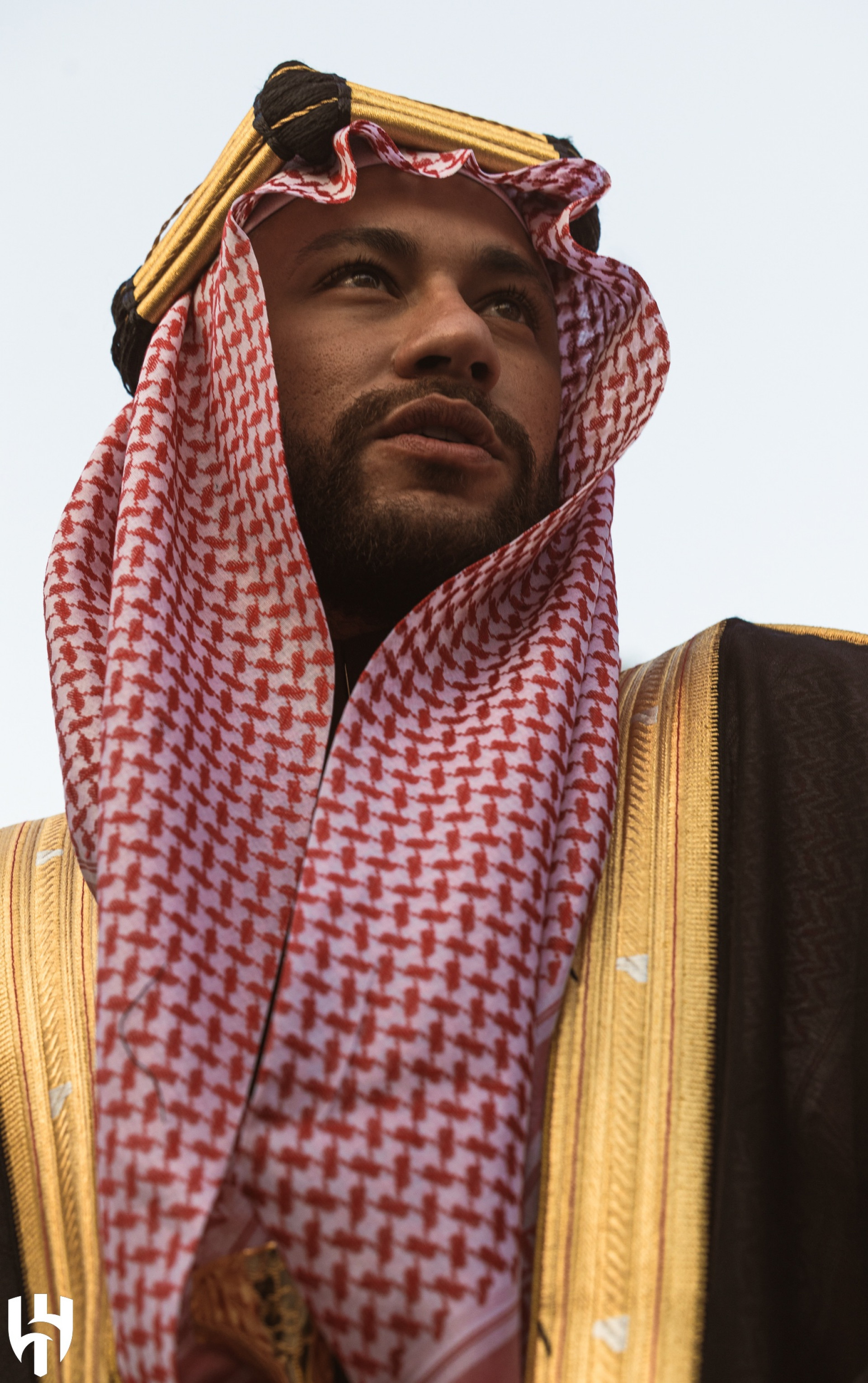 Neymar, Jorge Jesus e companhia vestem roupas típicas em ação do Al-Hilal - Divulgação