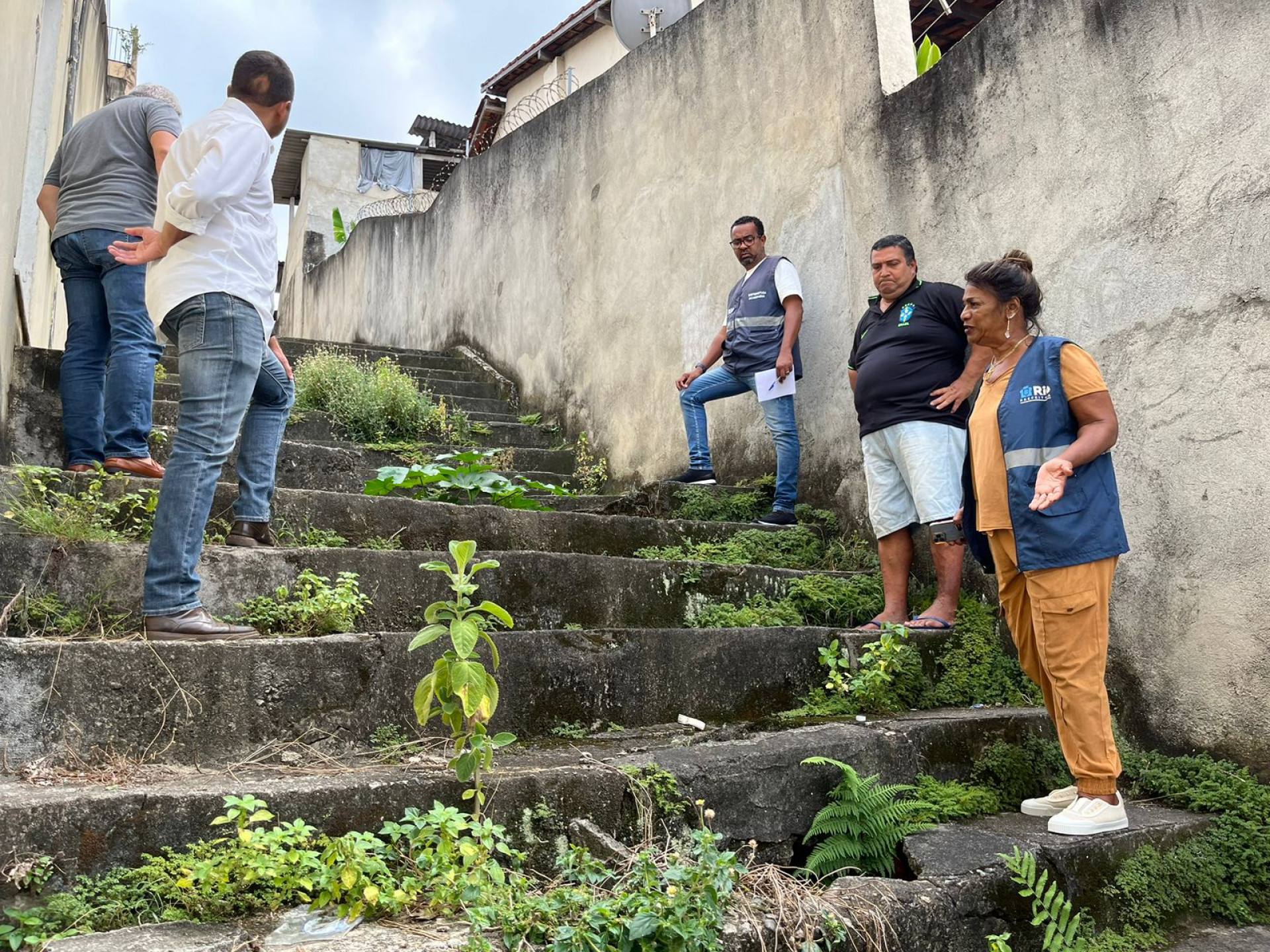 Condomínio de Jacarepaguá, Zona Oeste do Rio, recebe serviço de drenagem - Reginaldo Pimenta / Agência O Dia