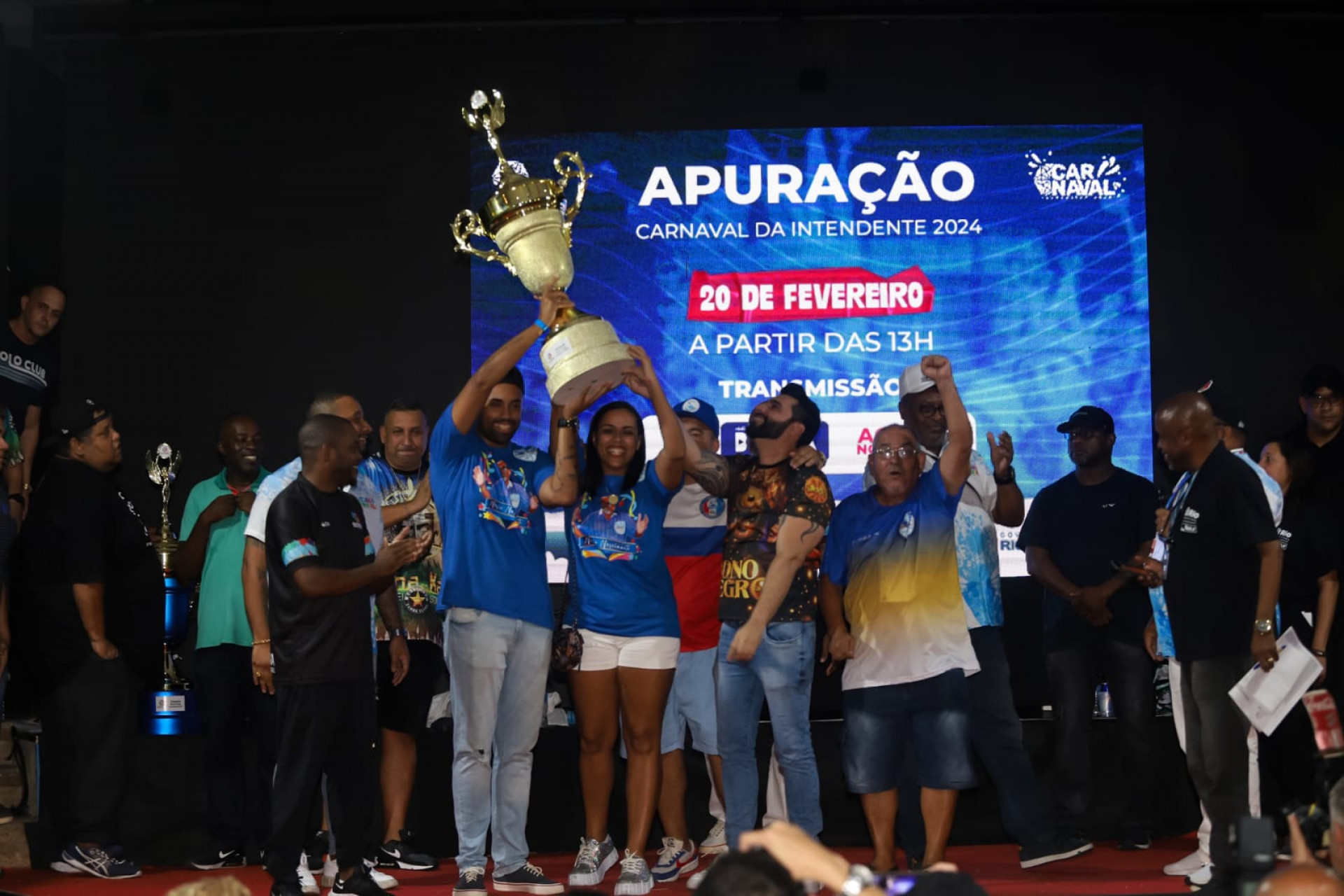 Tradi&ccedil;&atilde;o vence segundo dia de desfiles da S&eacute;rie Prata e sobe para S&eacute;rie Ouro - Renan Areias / Ag&ecirc;ncia O Dia