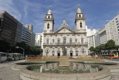 Ícone do Centro, Igreja da Candelária completa 250 anos nesta sexta-feira 