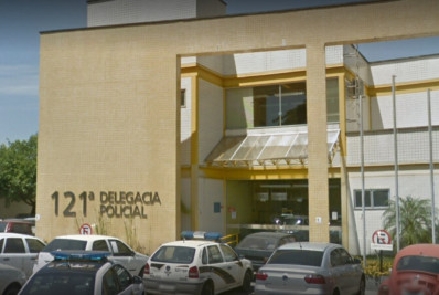 CPRv apreende 350 unidades de cocaína e prende mulher em flagrante na RJ-162