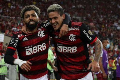 Flamengo busca atacante com capacidade de jogar com Pedro para substituir Gabigol