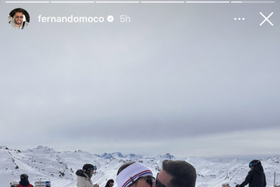 Maraisa posa em clima de romance com o noivo na neve