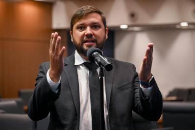 Alerj aprova projeto de lei que determina que escolas emitam certificado e histórico escolar em dois idiomas