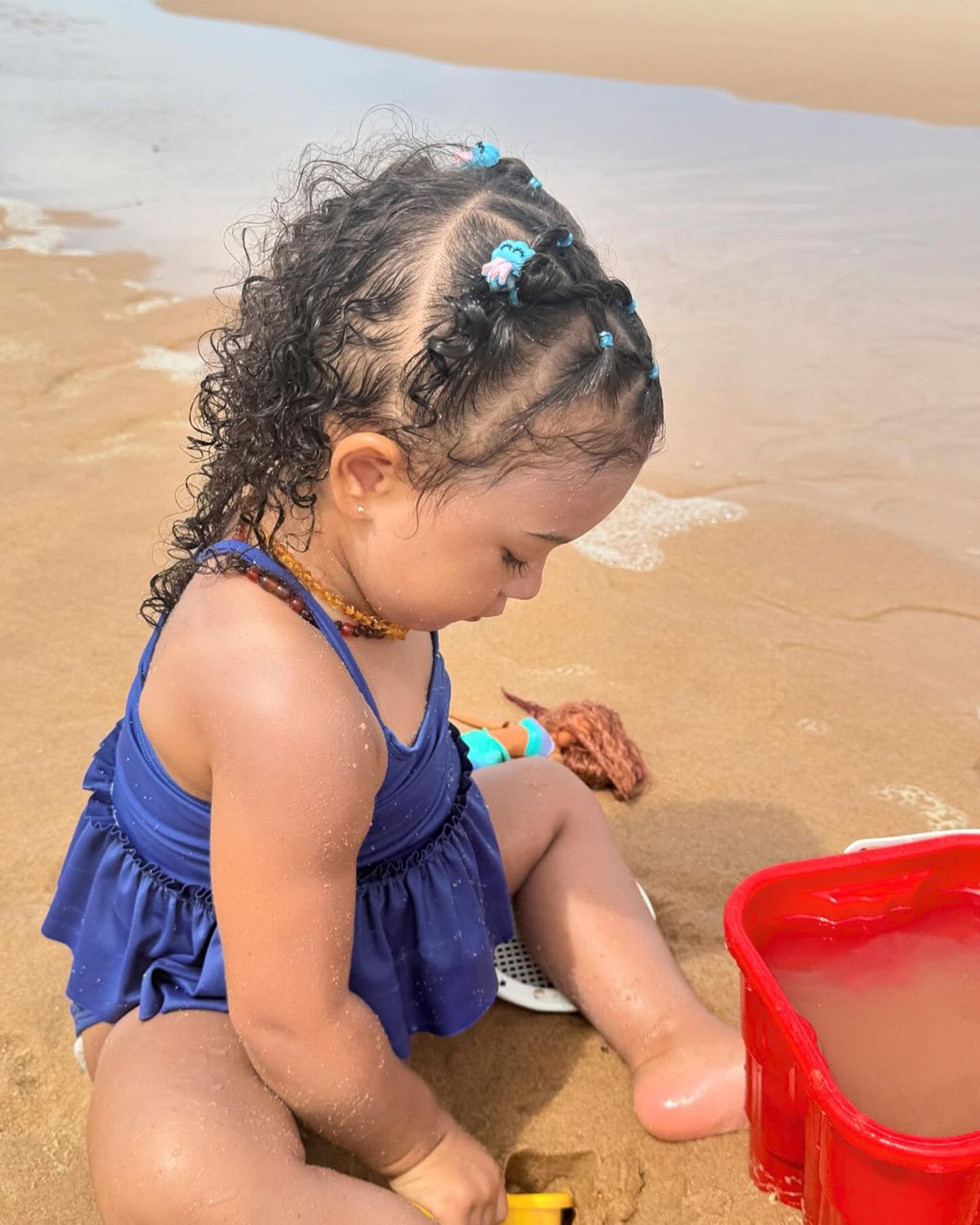 Lore Improta curte férias na praia com Léo Santana e Liz - Reprodução / Instagram 