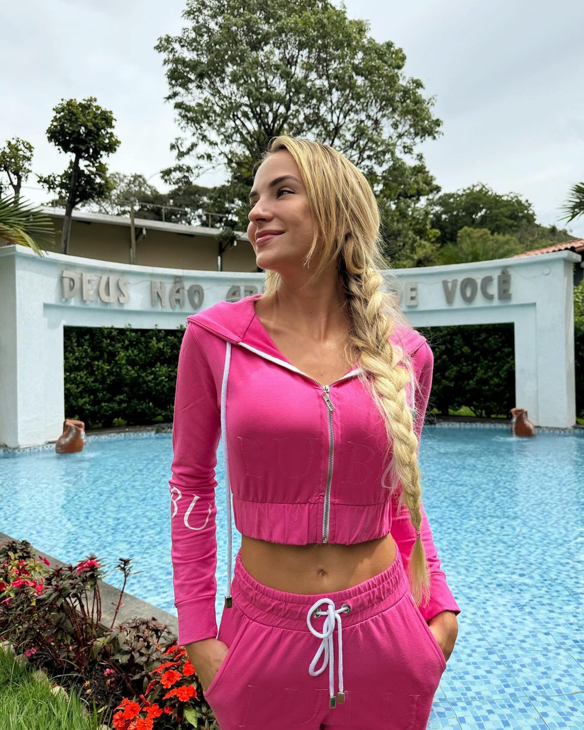 Gabi Martins realiza retiro espiritual ao lado da mãe - Reprodução