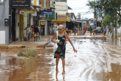 Cidades da Baixada e Sul Fluminense seguem com risco muito alto de deslizamentos e inundações