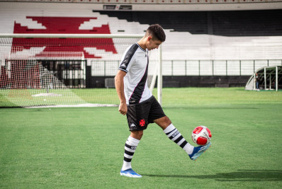 Com Sforza, Vasco divulga relacionados para enfrentar o Volta Redonda