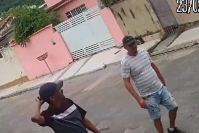 Dupla de ladrões assaltam em vários bairros de Maricá