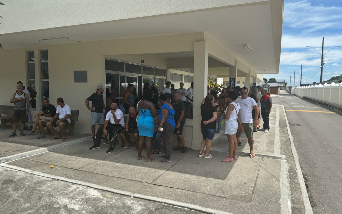 Sob forte comoção, cerimônia teve a presença de amigos e familiares