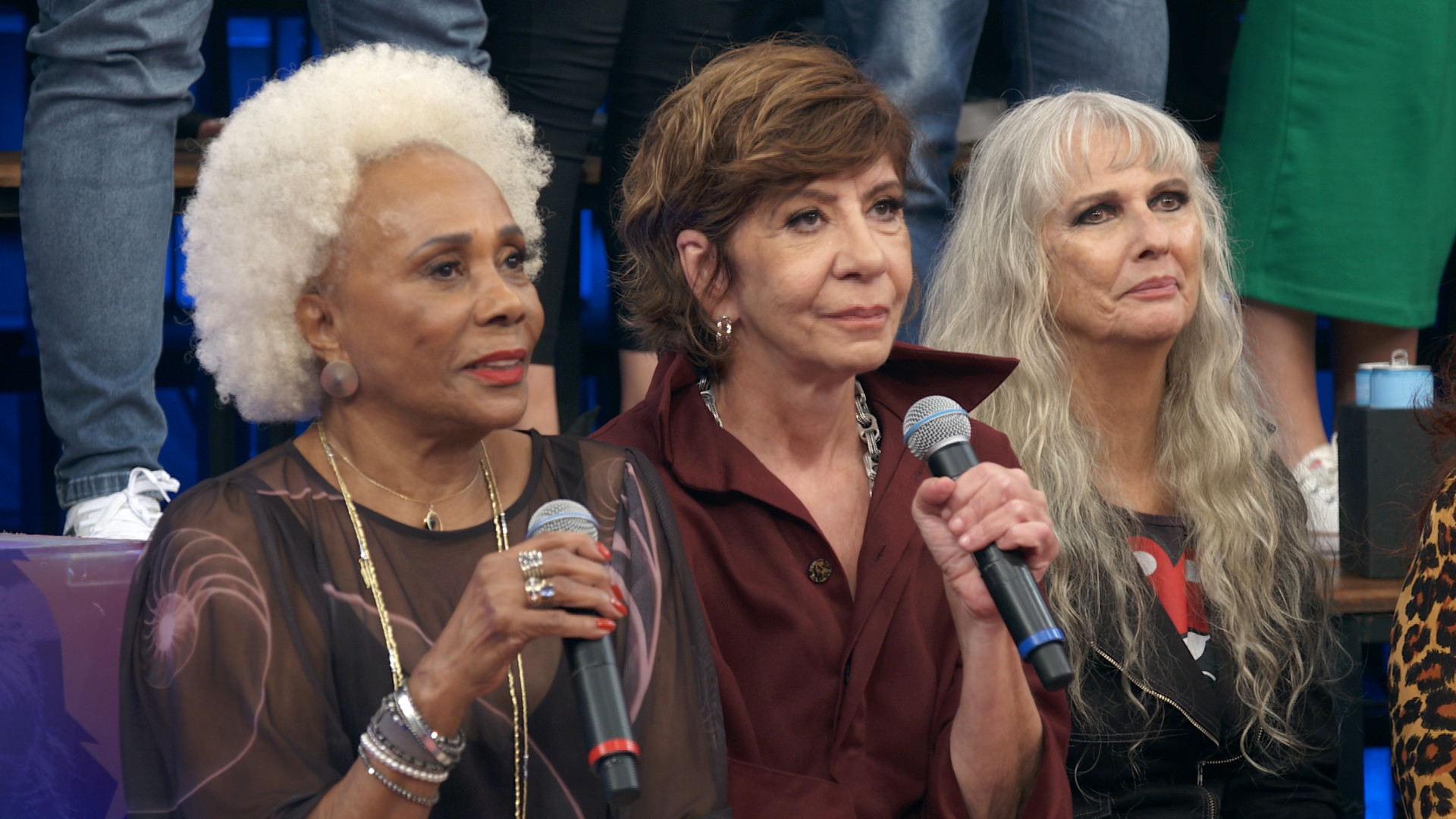 As Frenéticas cantam o sucesso