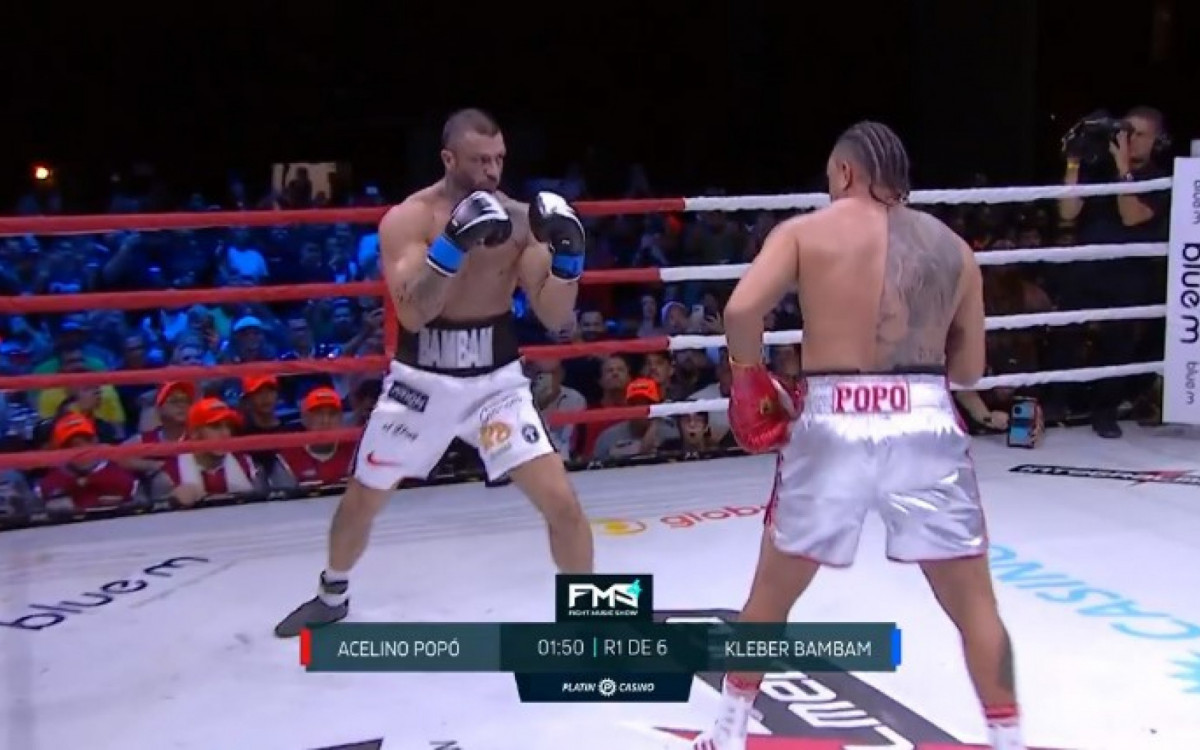 Popó e Bambam durante luta no Fight Music Show