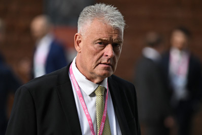 Deputado conservador britânico é suspenso após ser acusado de racismo e islamofobia