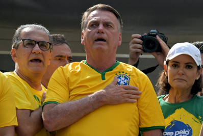 De 'canalha' a 'borracha no passado': compare os discursos de Bolsonaro na Paulista