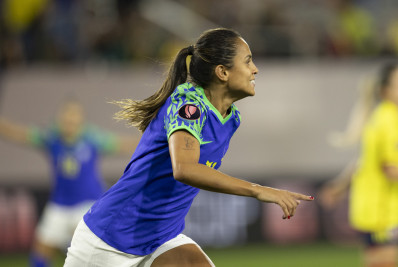 Brasil vence a Colômbia e se garante nas quartas de final da Copa Ouro