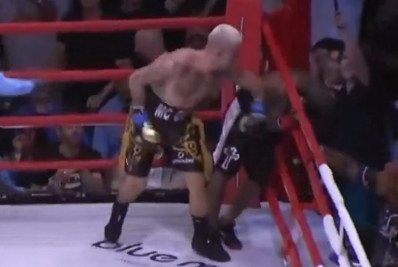 MC Gui nocauteia Nego do Borel, e luta termina em confusão