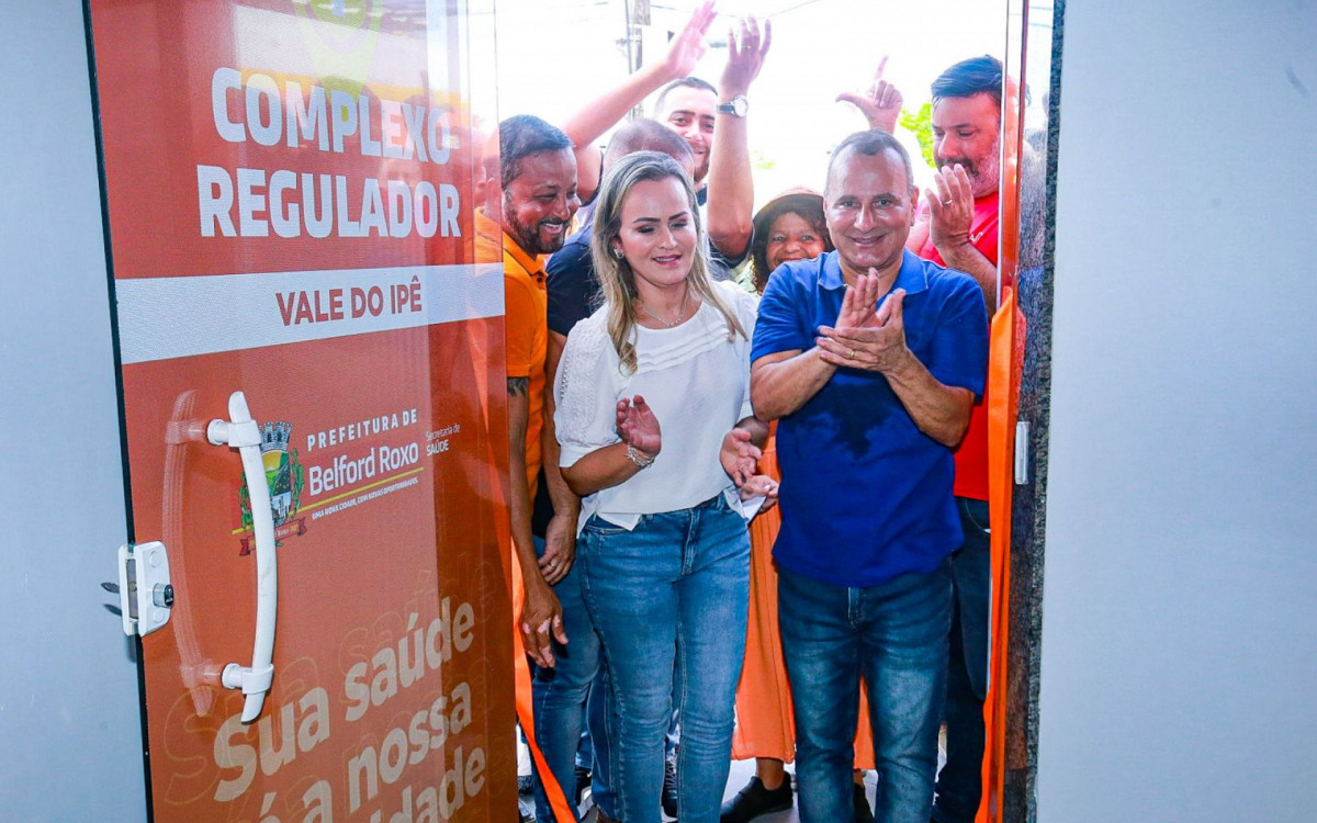 Prefeito Waguinho e a deputada Daniela do Waguinho inauguraram o Complexo Regulador do vale do Ipê
