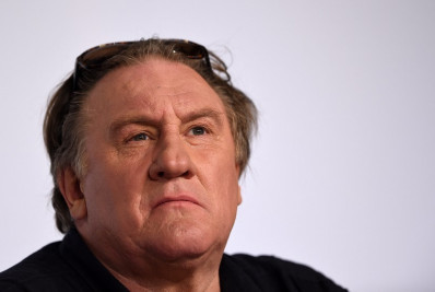 Gerard Depardieu tem nova acusação de agressão sexual após decoradora denunciar assédio durante filmagem