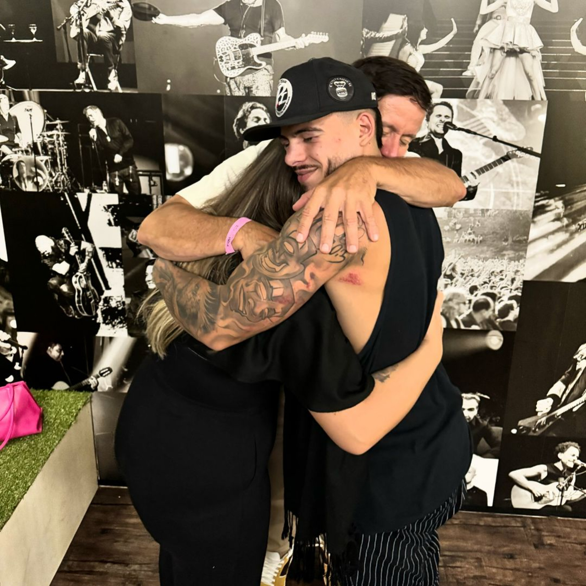 Thomaz Costa comemora reconciliação familiar - Reprodução / Instagram 