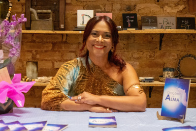 Segunda obra de Liliane Barboza, 'Orações da Alma', ganha destaque em Macaé