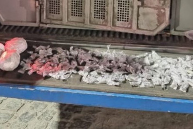 Material entorpecente é apreendido em Cabo Frio após fuga de traficantes