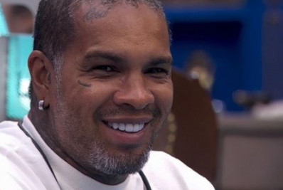 Contratante conta com eliminação de Rodriguinho e anuncia show do cantor