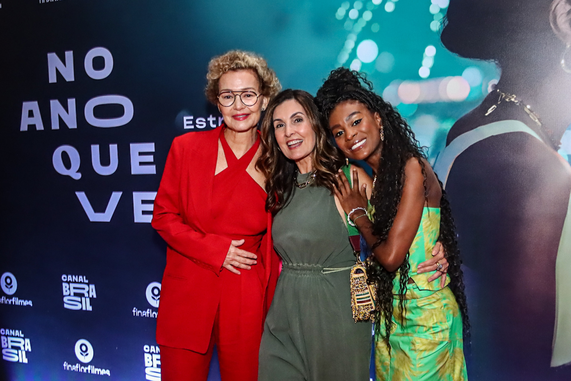 Julia Lemmertz, Fátima Bernardes e Jeniffer Dias na pré-estreia da série 'No Ano Que Vem', no Rio de Janeiro - Victor Chapetta/ Agnews