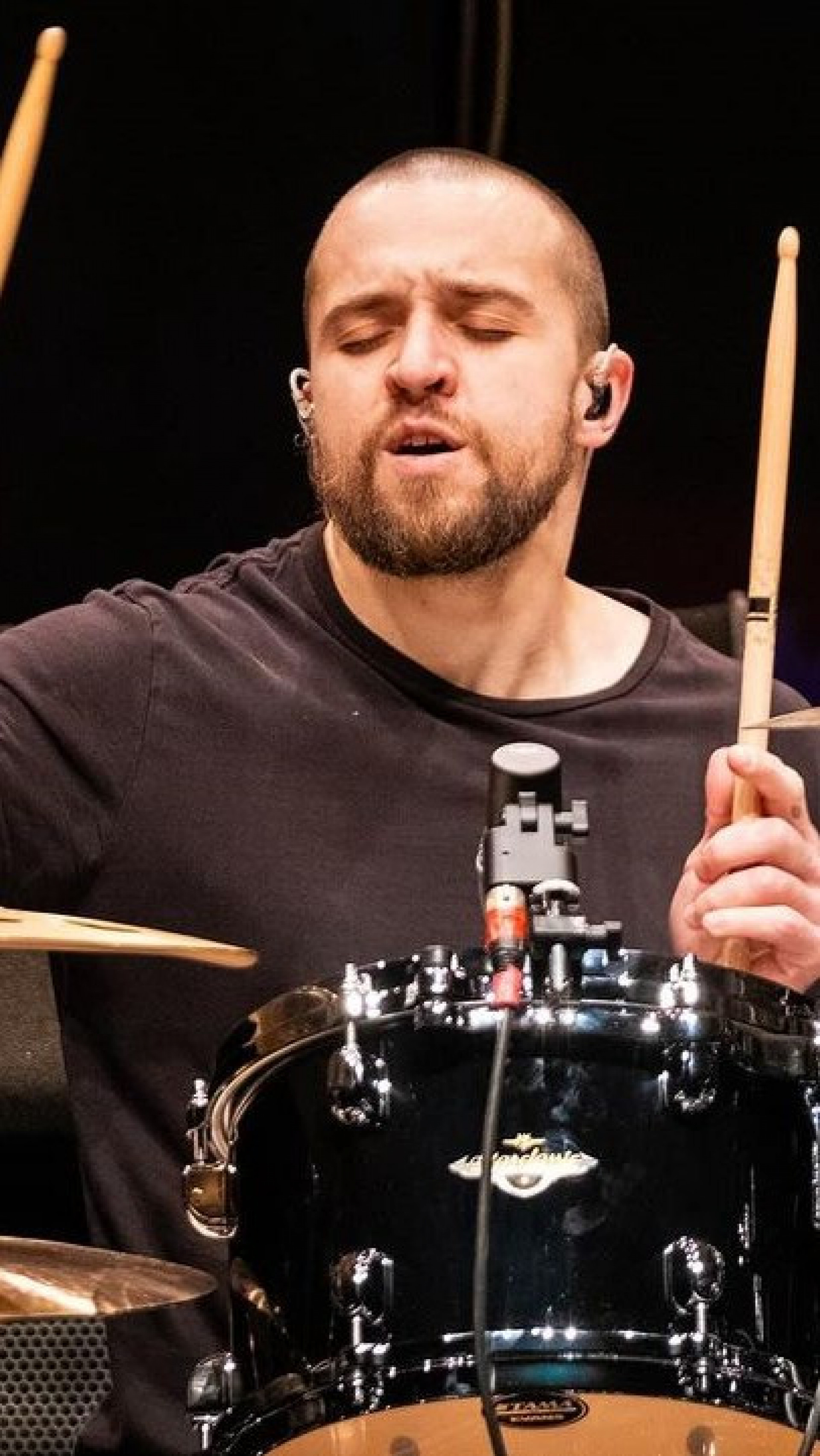 Eloy Casagrande, ex-Sepultura, &eacute; o baterista do Slipknot - Reprodu&ccedil;&atilde;o / Instagram