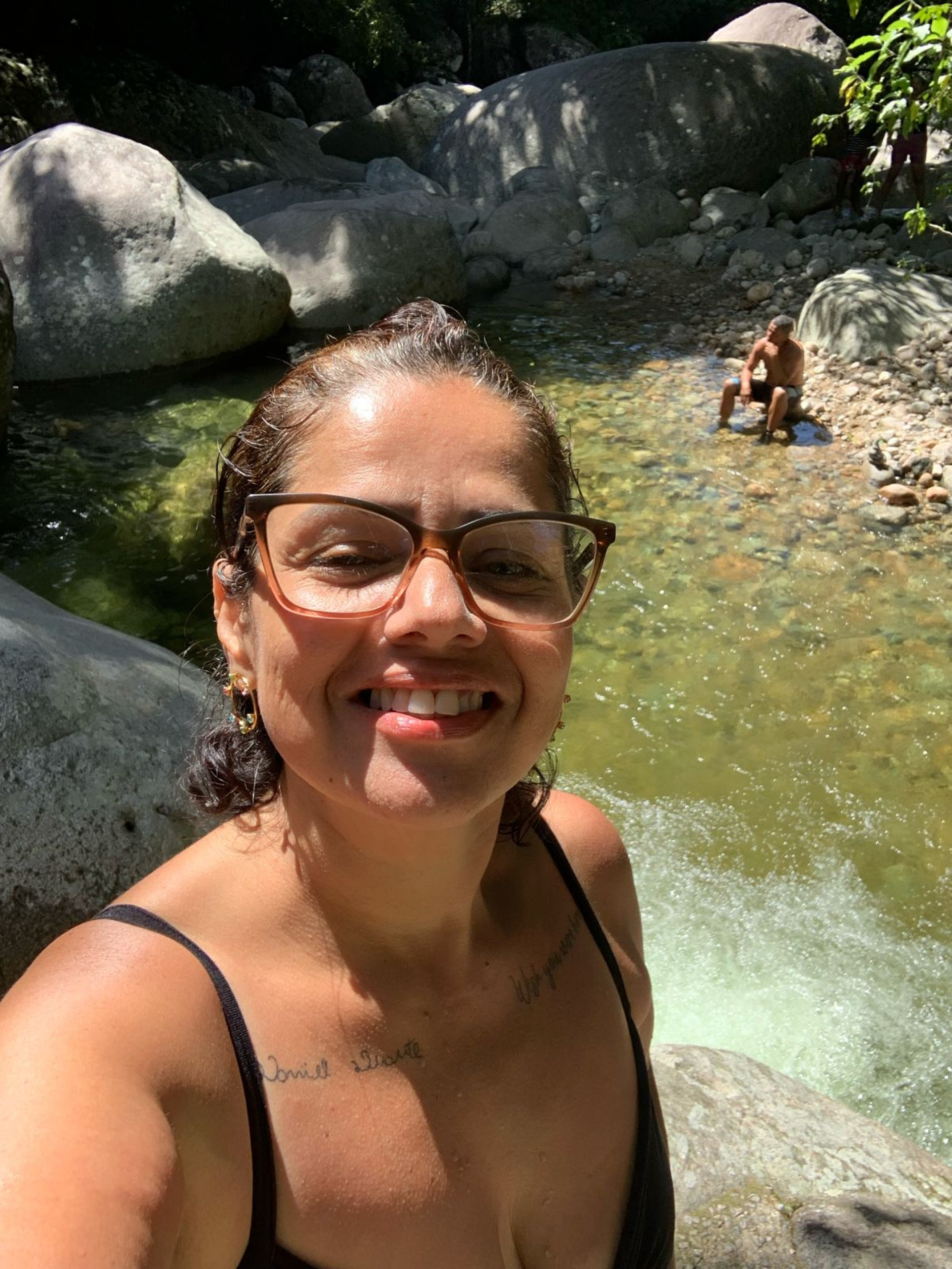 Cíntia Roberta, moradora de Jacarepaguá, no Rio, faz uma \