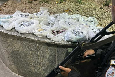 PM prende traficante com grande quantidade de drogas após troca de tiros em Belford Roxo