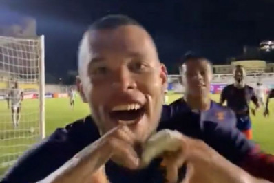 Nova Iguaçu faz oito gols, atropela o Itabuna e avança na Copa do Brasil