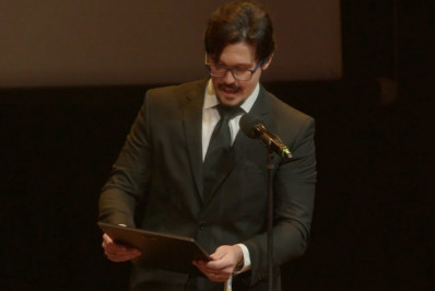 Professor Thiago Braga, morador de Petrópolis, é eleito Melhor Influenciador de Educação do Brasil