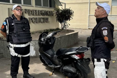 PM recupera motocicleta e prende suspeito em Belford Roxo