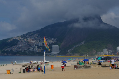 Rio entra em nível de alto risco com previsão de pancadas de chuva