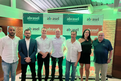 Empresários de bares e restaurantes discutem sobre uso de Inteligência Artificial