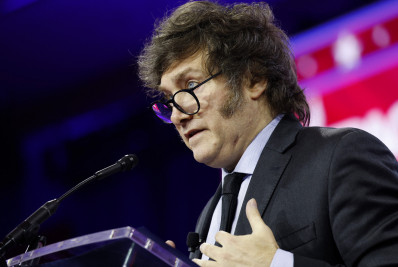 Milei vai cantar em show para apresentar seu novo livro