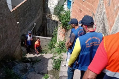 Arraial do Cabo recebe especialistas para avaliação de risco geológico
