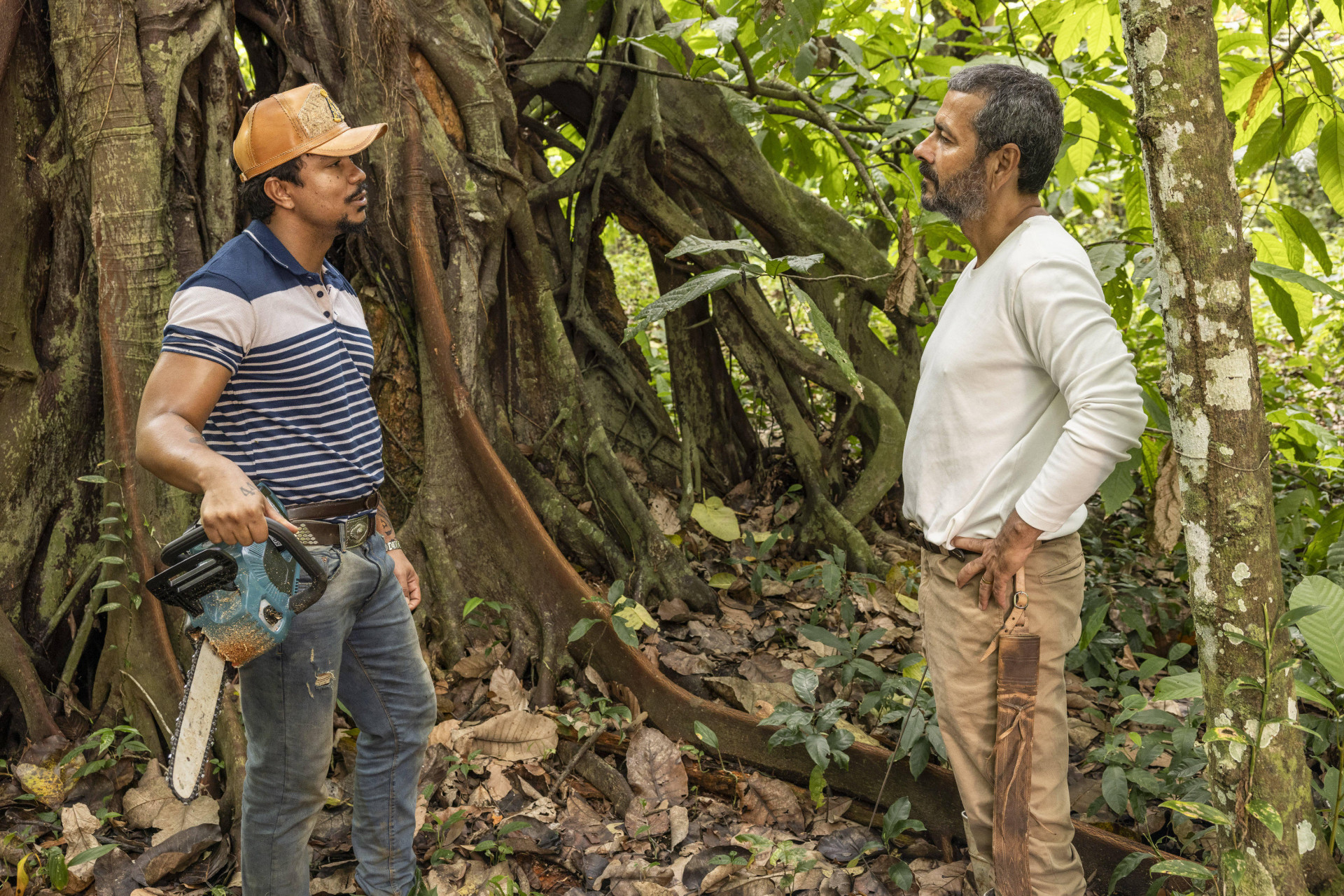 José Inocêncio (Marcos Palmeira) e Damião (Xamã) -  
