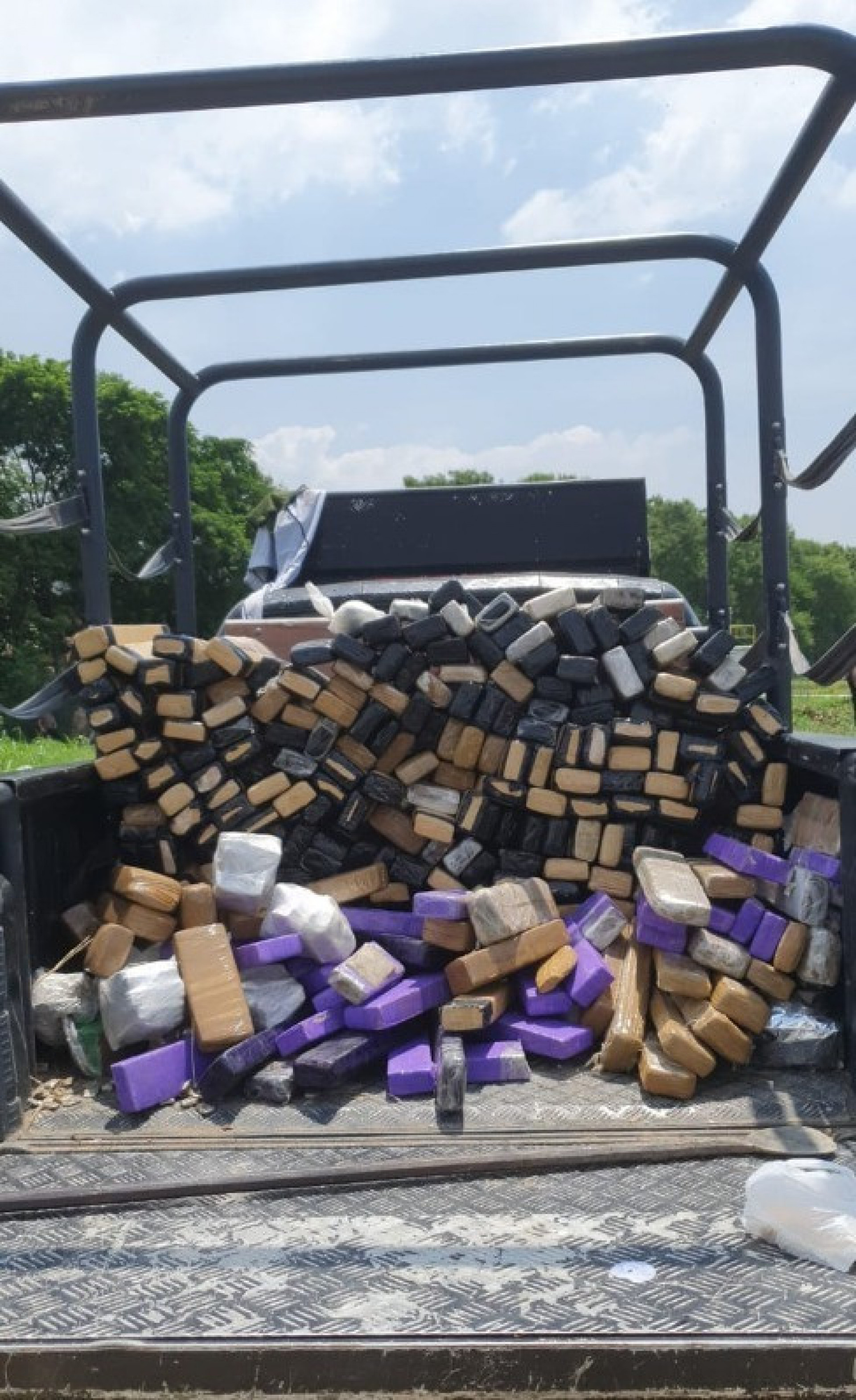 Operação em Manguinhos causou prejuízo de cerca de R$ 630 mil ao Comando Vermelho - Divulgação