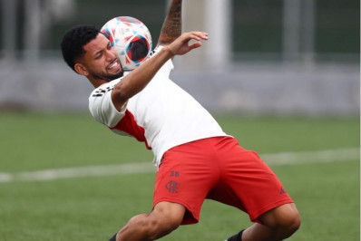 José Welinton e mais 10! Com as convocações, jovem do Flamengo deve ser titular durante Copa América