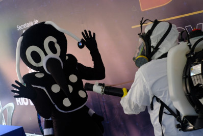 No 'Dia D contra dengue', cariocas contam o que fazem para prevenir a doença