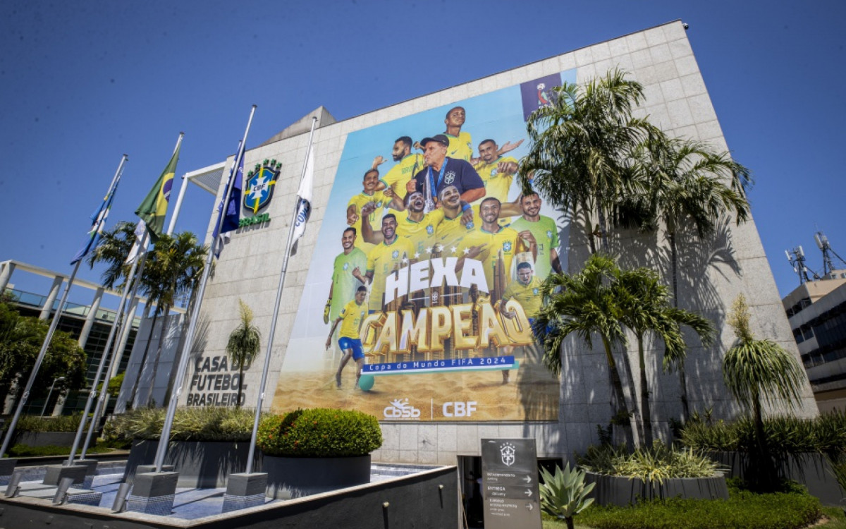 Após o hexa, Seleção de Futebol de Areia recebe homenagem na sede da CBF, Esporte