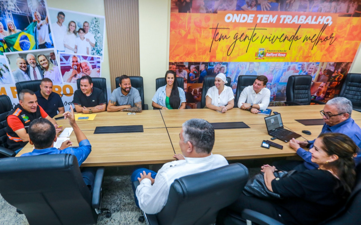 Durante a reunião, o representante do Banco do Brasil elogiou a rapidez de Belford Roxo na entrega da documentação para conseguir recursos federais