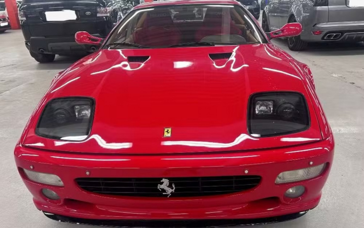 Carro é avaliado em R$ 2,1 milhões