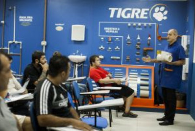 Curso gratuito de instalador hidráulico está com inscrições abertas
