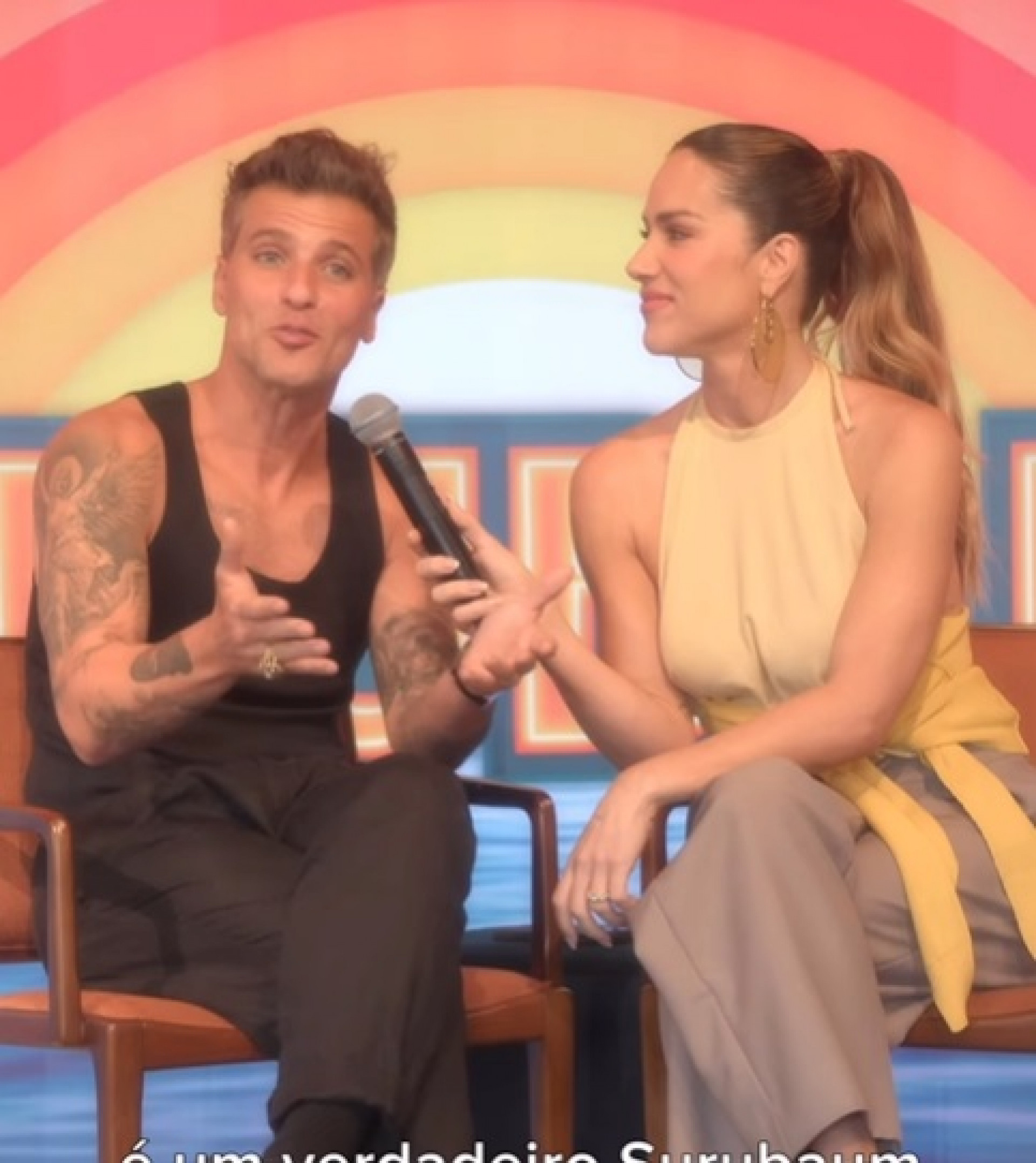 Giovanna Ewbank e Bruno Gagliasso - Reprodução de vídeo